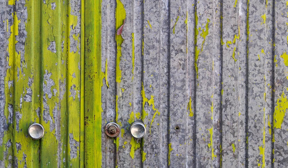 Maintaining a Shepherd Hut's Wooden Exterior